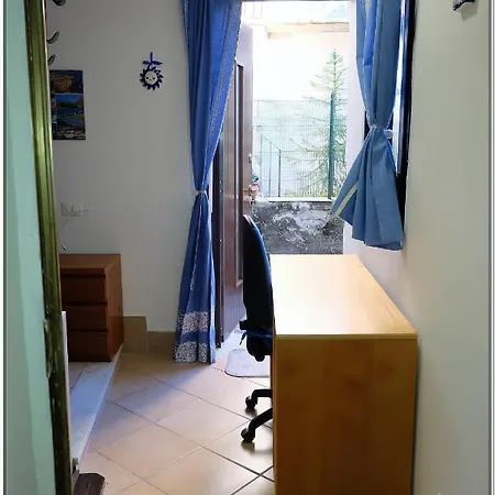 La Taverna Del Giglio Apartment